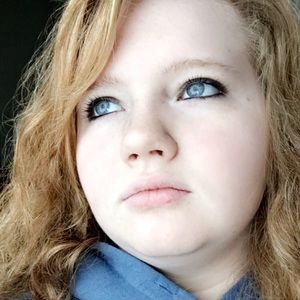 Meet your Posher, Abbie